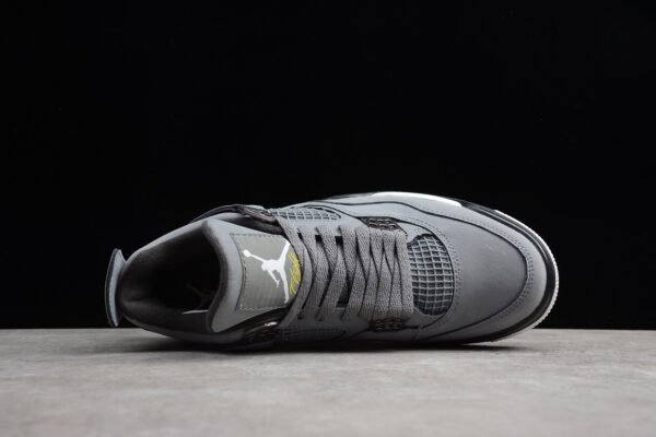 AIR JORDAN RETRO 4 - Image 4