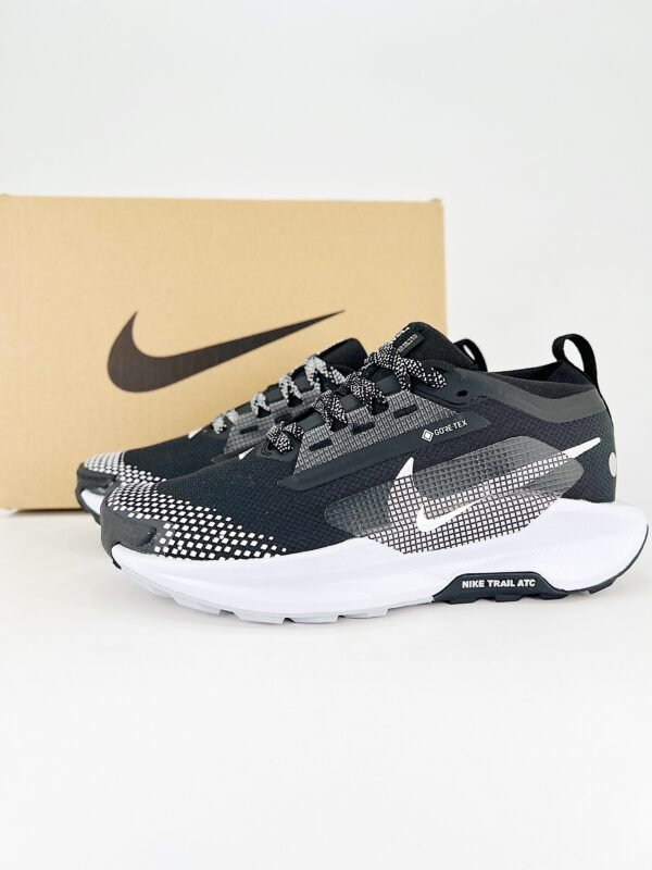 Nike PEGASUS TRAIL 5 GTX