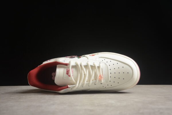 Nike Air Force 1 - Image 5