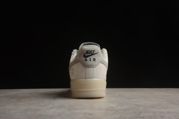 Nike Air Force 1 - Image 3