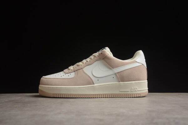 Nike Air Force 1 - Image 5