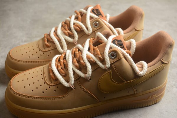 Nike Air Force 1 - Image 2