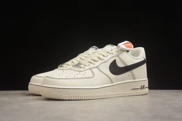 Nike Air Force 1 - Image 2