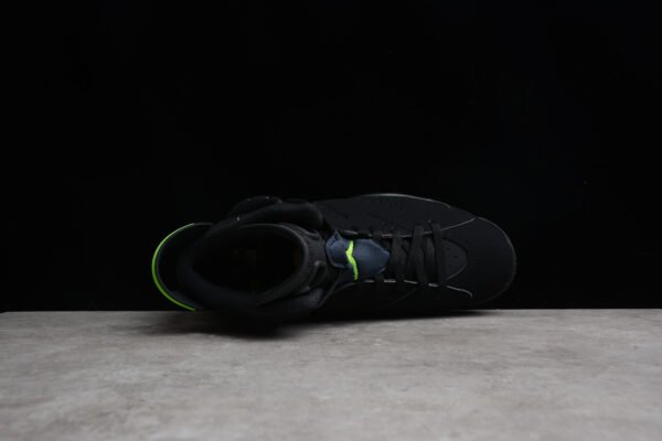 AIR JORDAN 6 - Image 2