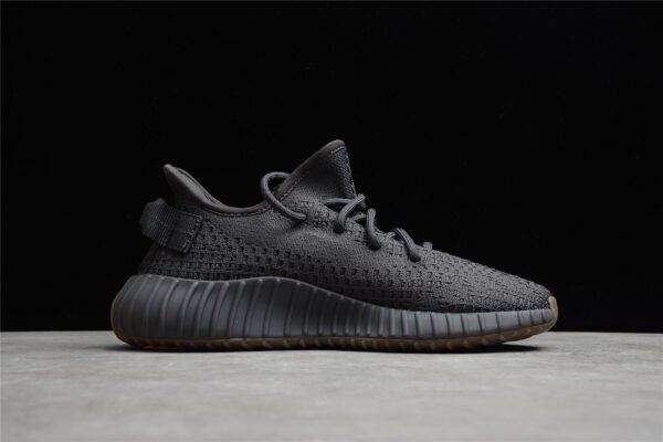 Adidas Yeezy Boost - Image 4