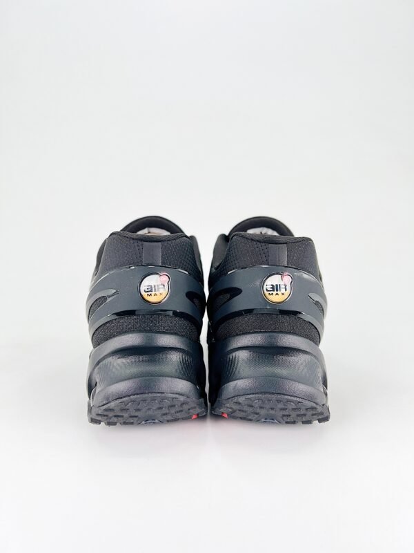 Nike Air Max DN8 - Image 2