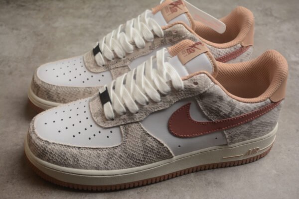 Nike Air Force 1 - Image 2
