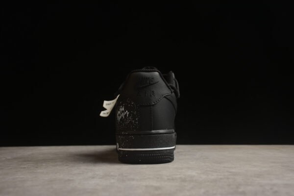 Nike Air Force 1 - Image 4