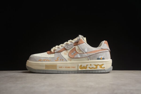 Nike Air Force 1 - Image 4