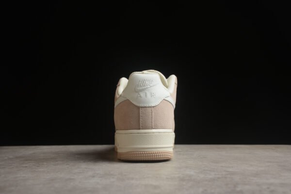 Nike Air Force 1 - Image 3