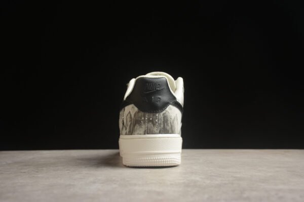 Nike Air Force 1 - Image 2