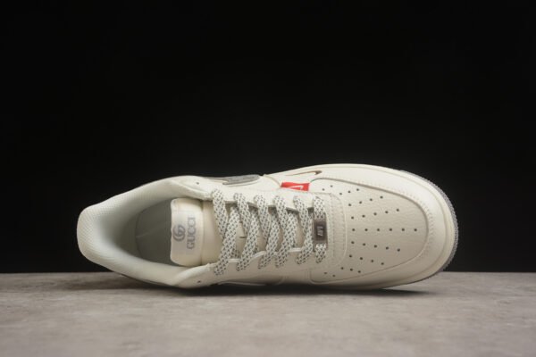 Nike x Gucci - Image 4
