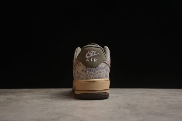 Nike Air Force 1 - Image 4