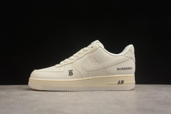 Nike Air Force 1 - Image 4