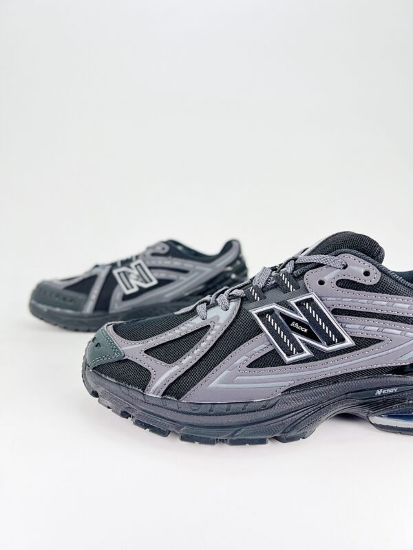 New Balance M1906R - Image 4