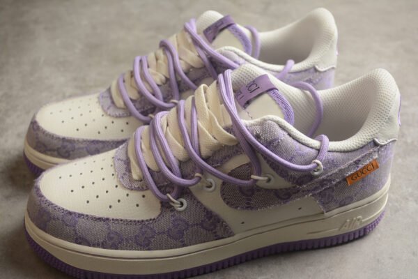 Gucci X Nike - Image 3