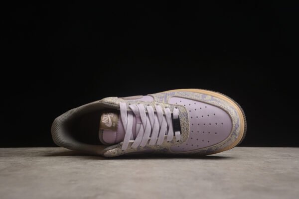 Nike Air Force 1 - Image 3