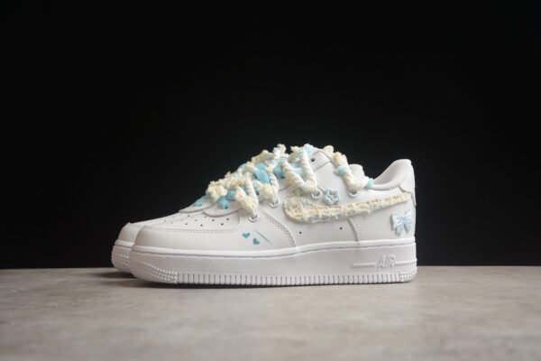 Nike Air Force 1 - Image 5