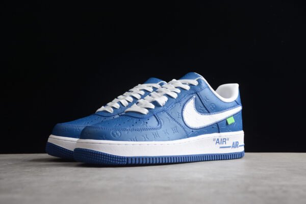 Louis Vuitton x Nike - Image 5