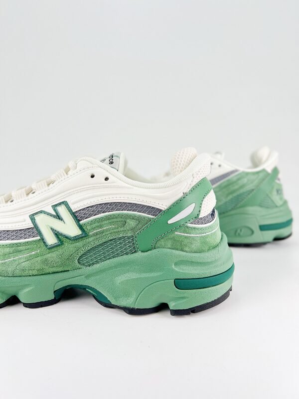New Balance 1000 - Image 5