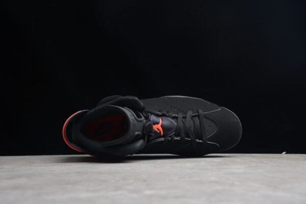 Nike Air Jordan 6 - Image 3