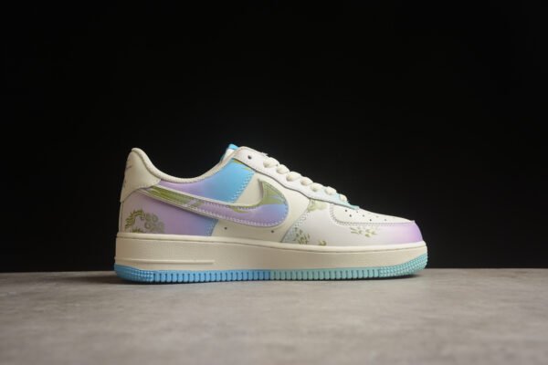 Nike Air Force 1 - Image 2