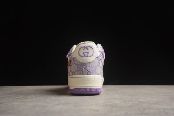 Gucci X Nike - Image 4