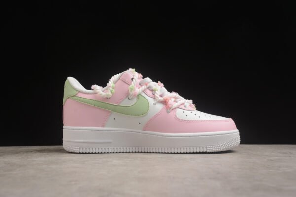 Nike Air Force 1 - Image 5