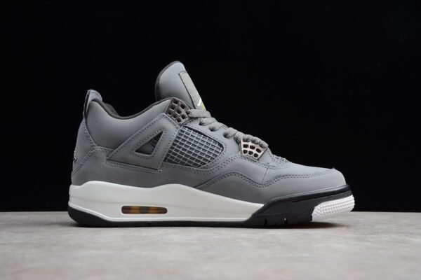 AIR JORDAN RETRO 4 - Image 3