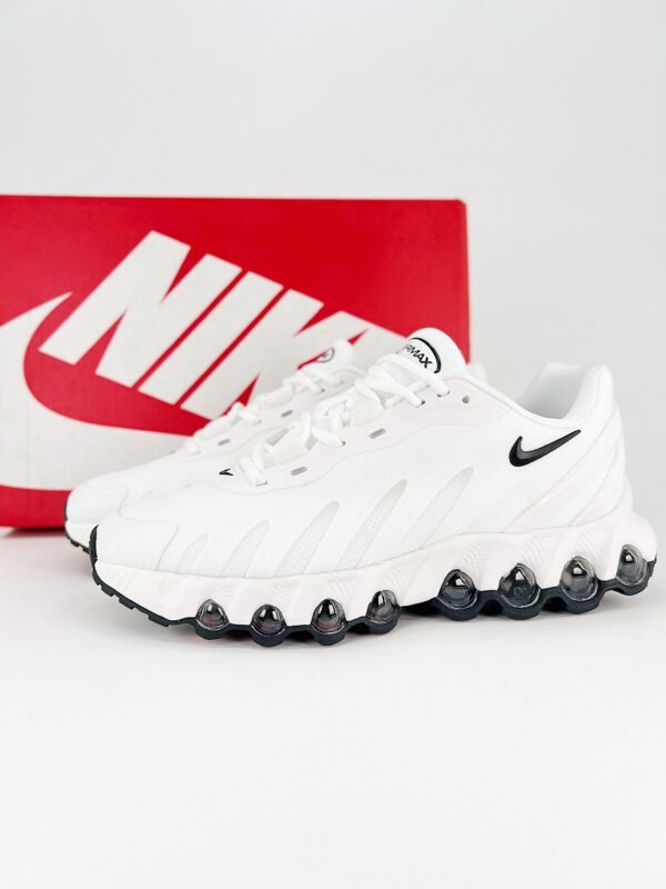 Nike Air Max DN8