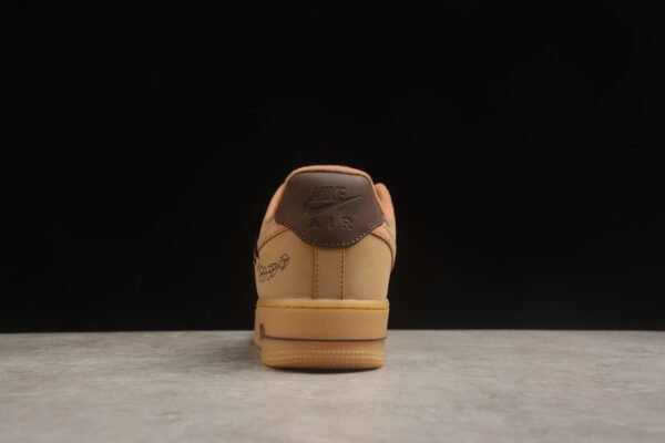 Nike Air Force 1 - Image 4