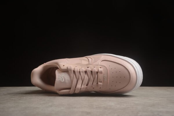 Nike Air Force 1 - Image 3